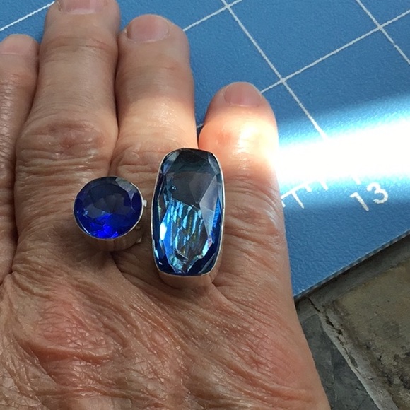 Jewelry - Gorgeous 925 Iolite Blue London Blue Topaz NWOT 7